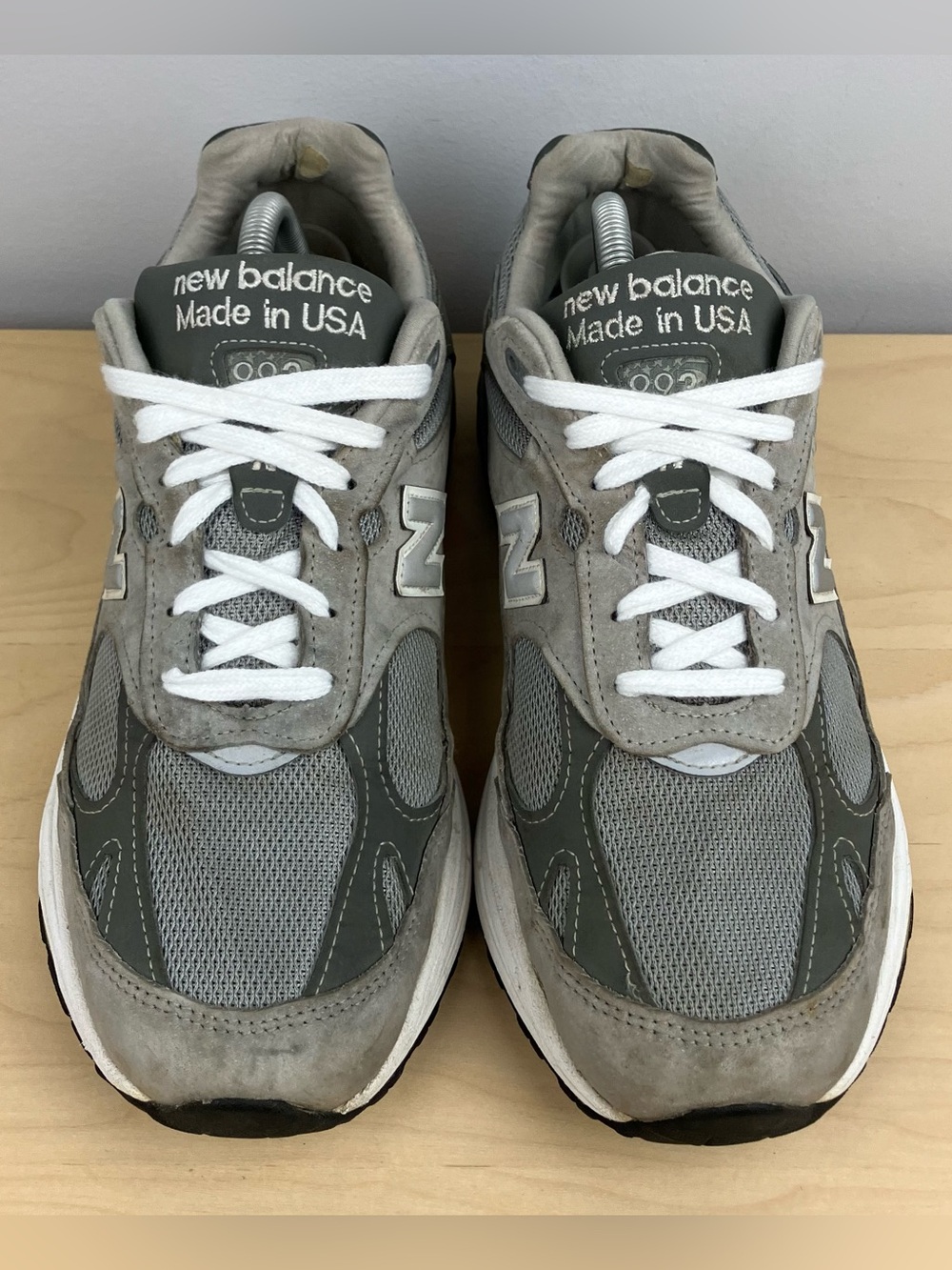 New Balance Men’s Size 9.5 2E Wide 993 Gray White Suede Athletic Running Shoes - Picture 4 of 11